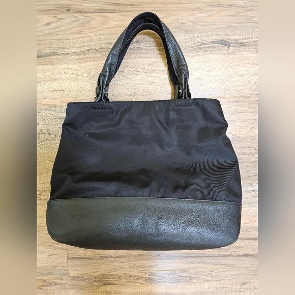 Salvatore Ferragamo Vara Tote Nylon with Leather Medium - Picture 3 of 16